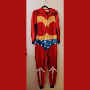 Wonder Woman hood Onies